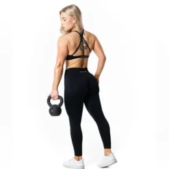 Aura Seamless Sports Bra Black