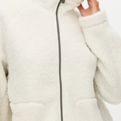 Cloud Pile Jacket, Tofu