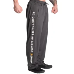Core Mesh Pants