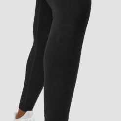 Define Seamless Scrunch Tights, Black