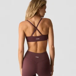 Nimble Twist Sports Bra, Dull Berry Red