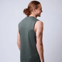 Phantom Sleeveless