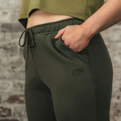 Resolve Joggers Women