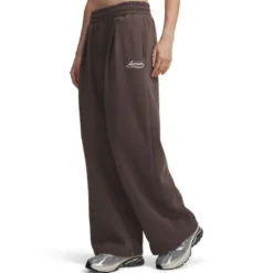 Rival Pleated Varsity Pant Coyote