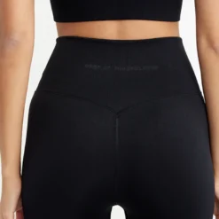 Signature Seamless Tights, Black