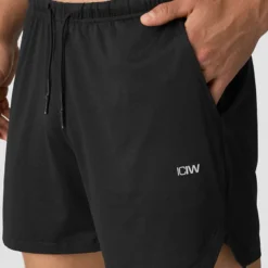 Stride Shorts, Black