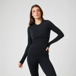 Studio Soft Cropped Longsleeve, Black Beauty