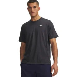 UA Tech Vent SS Black