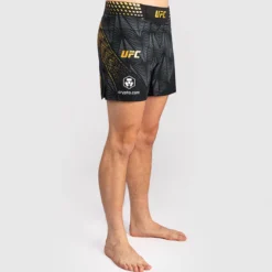 UFC Zenith by Venum Fight Night Fightshorts Short Style Black/Gold
