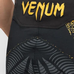 UFC Zenith by Venum Fight Night Fightshorts Short Style Black/Gold