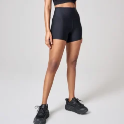Ultra High Waist Hot Pant, Black