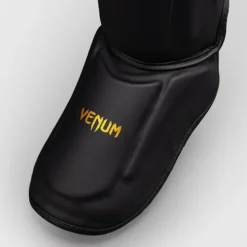 Venum Streamline Shinguards Black/Gold