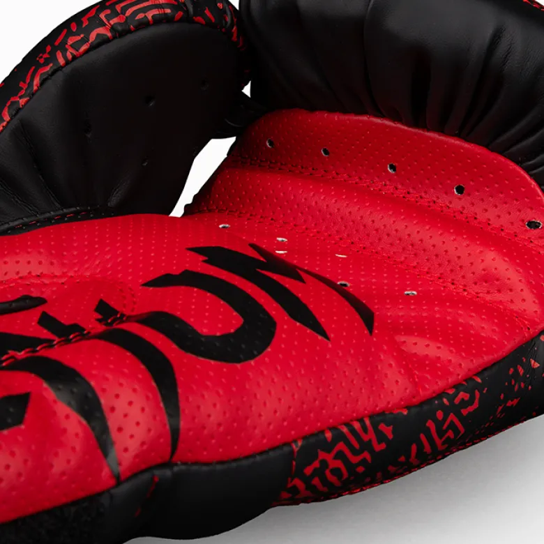 Venum x TEKKEN 8 Boxing Gloves Kazuya Red/Black, 10oz