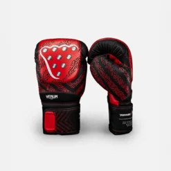Venum x TEKKEN 8 Boxing Gloves Kazuya Red/Black, 10oz